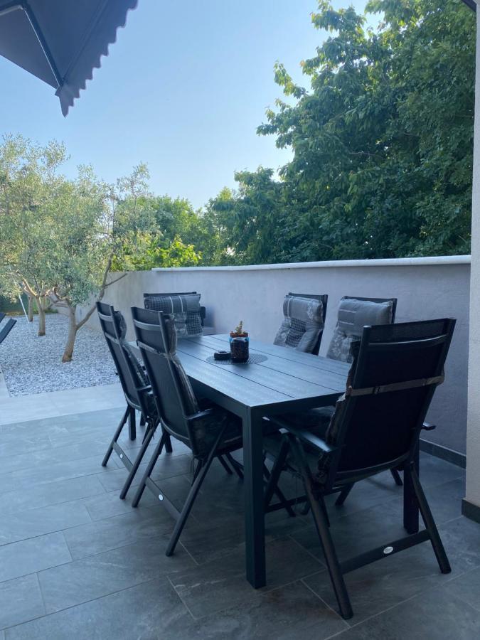 Kuca Za Odmor Lilly Villa Póla